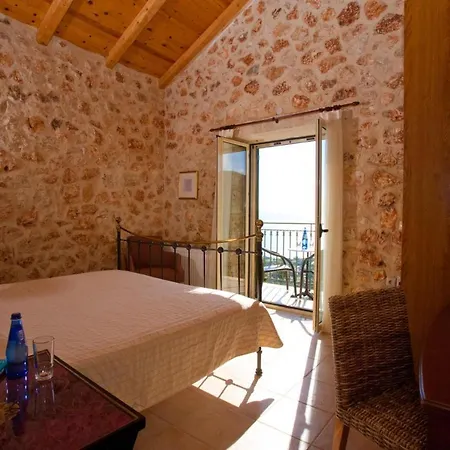 Villa Sleeps 8 Pool Air Con Wifi *